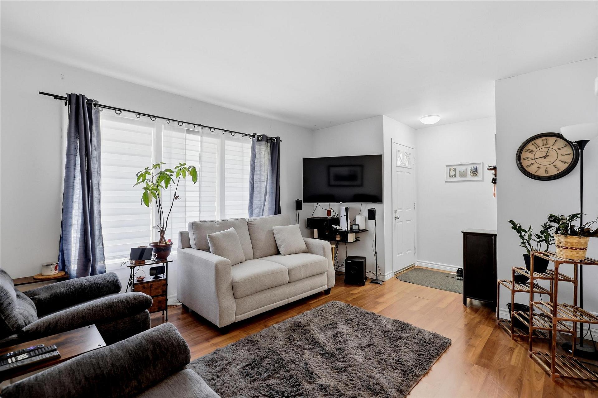 Photo 3 of 43 Jemmette Street, Sault Ste Marie, Ward 1 — HOMEH