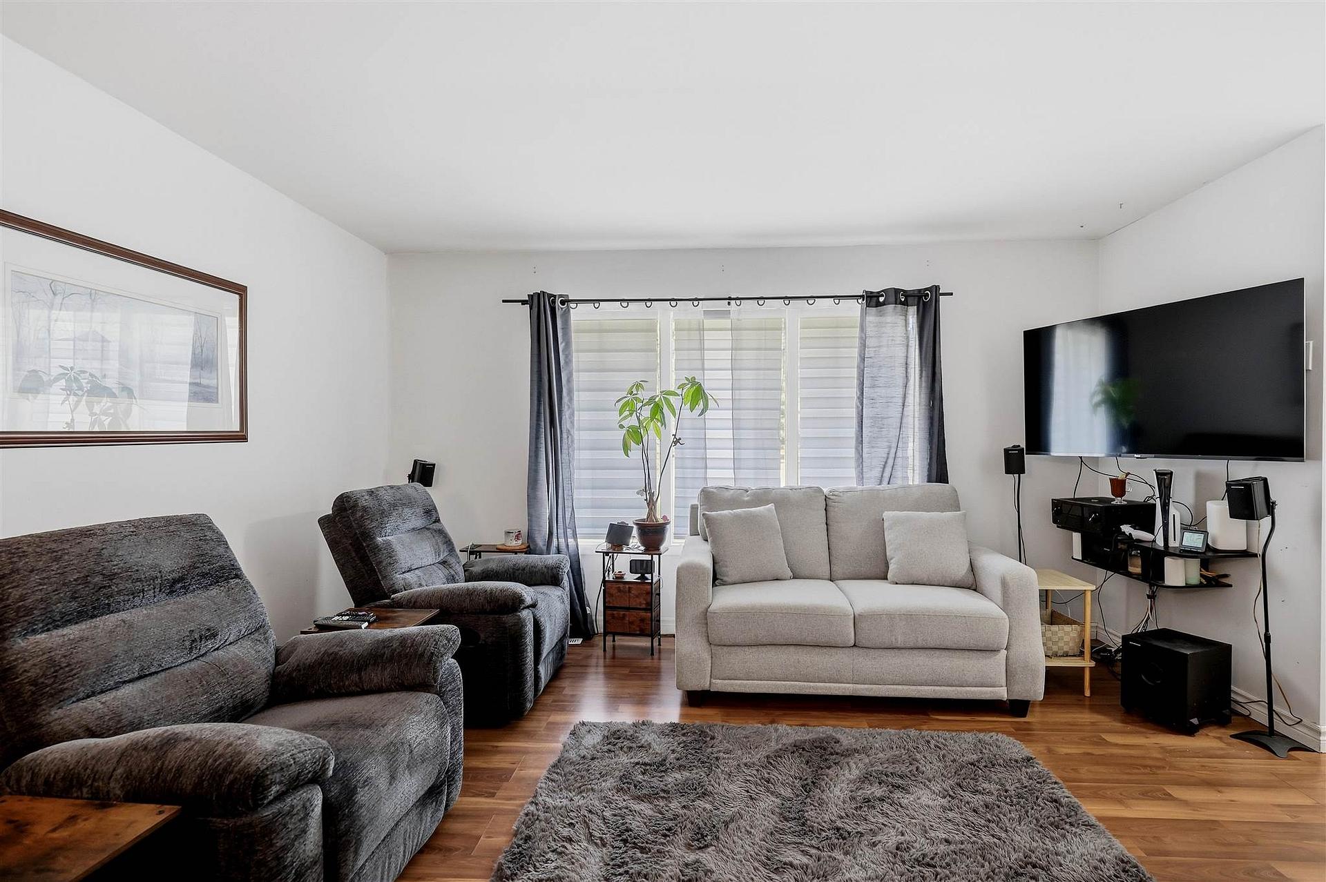 Photo 4 of 43 Jemmette Street, Sault Ste Marie, Ward 1 — HOMEH