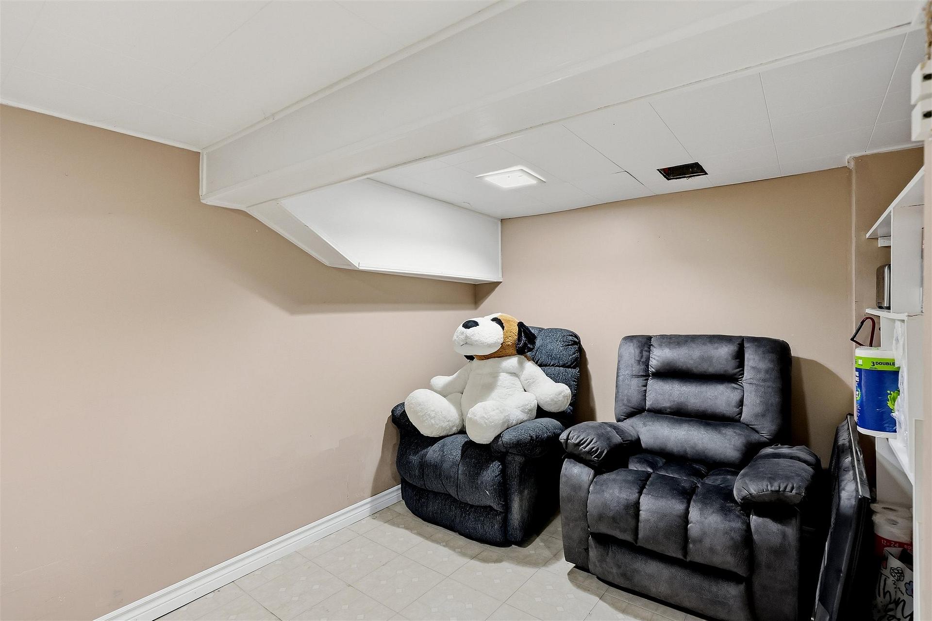 Photo 17 of 43 Jemmette Street, Sault Ste Marie, Ward 1 — HOMEH