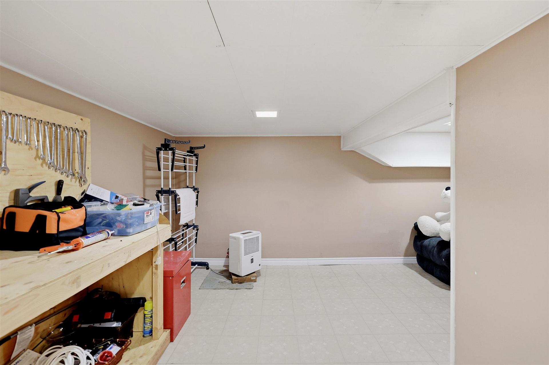 Photo 24 of 43 Jemmette Street, Sault Ste Marie, Ward 1 — HOMEH