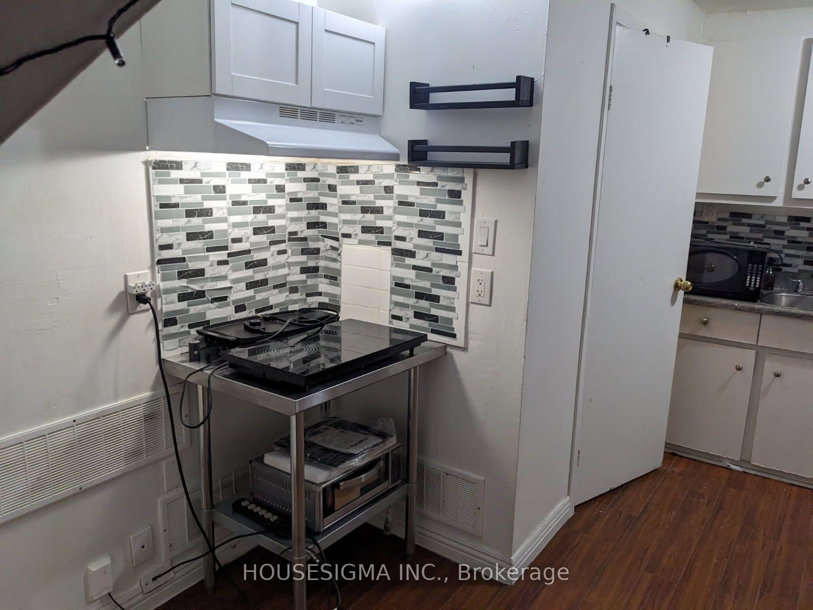 Photo 11 of 888 Dundas Street E, Toronto, South Riverdale — HOMEH