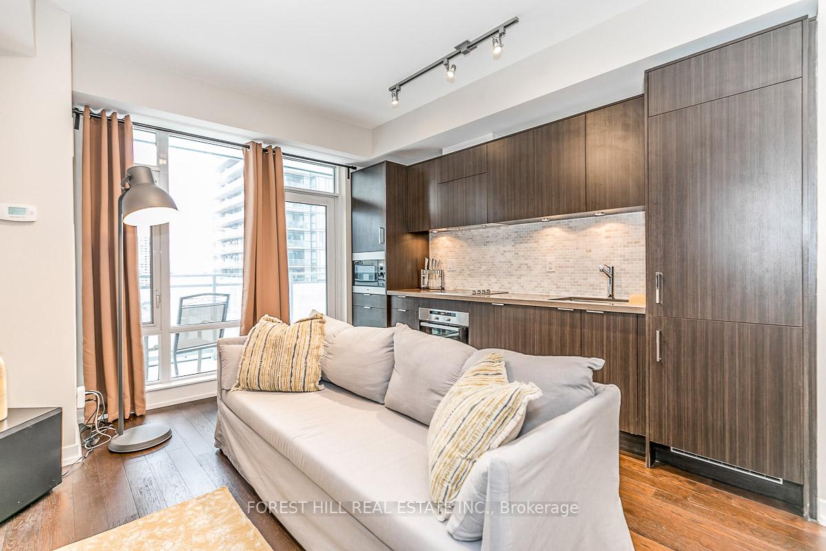 Photo 11 of Unit 1003, 21 Widmer Street, Toronto, Waterfront Communities — HOMEH