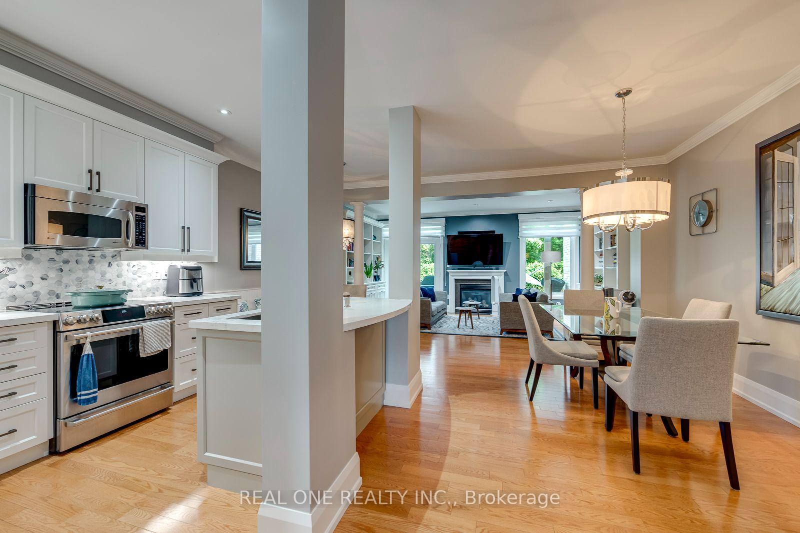 Photo 8 of Unit 6, 2254 Rockingham Drive, Oakville, Joshua Creek — HOMEH