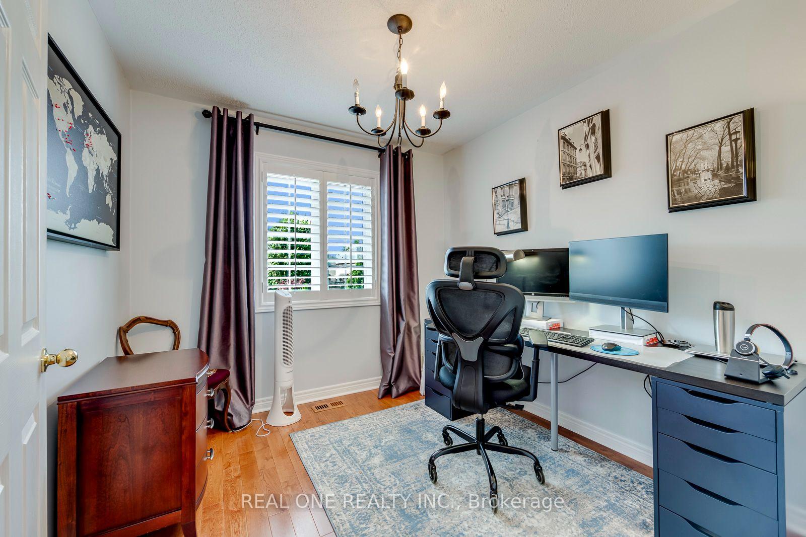 Photo 34 of Unit 6, 2254 Rockingham Drive, Oakville, Joshua Creek — HOMEH