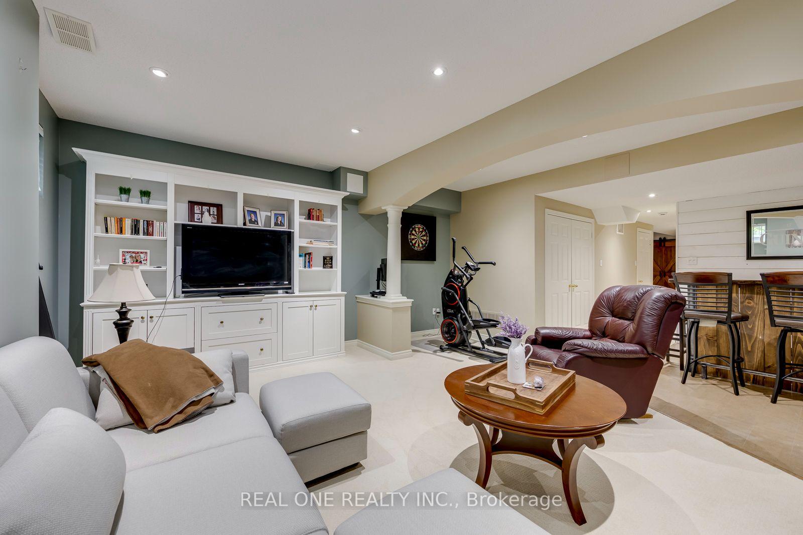Photo 38 of Unit 6, 2254 Rockingham Drive, Oakville, Joshua Creek — HOMEH