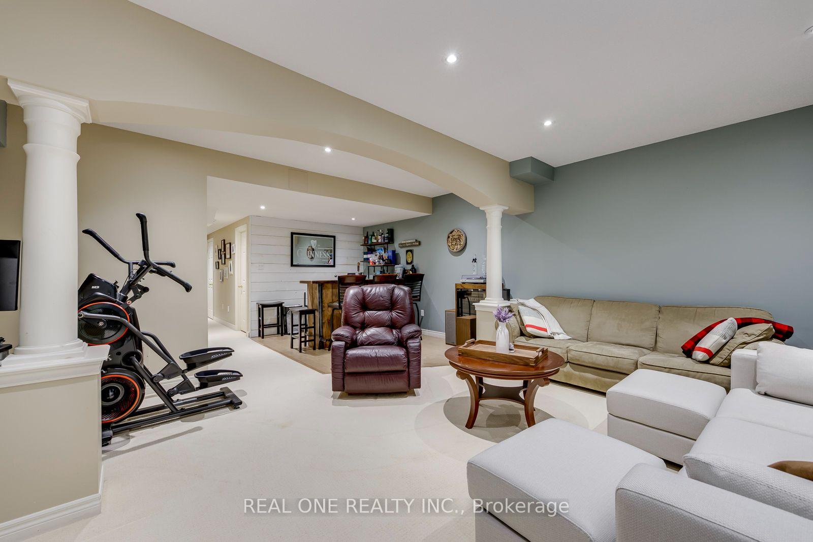 Photo 39 of Unit 6, 2254 Rockingham Drive, Oakville, Joshua Creek — HOMEH