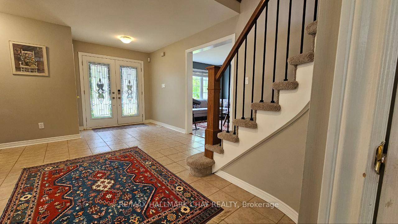 Photo 7 of 53 Livia Herman Way, Barrie, East Bayfield — HOMEH
