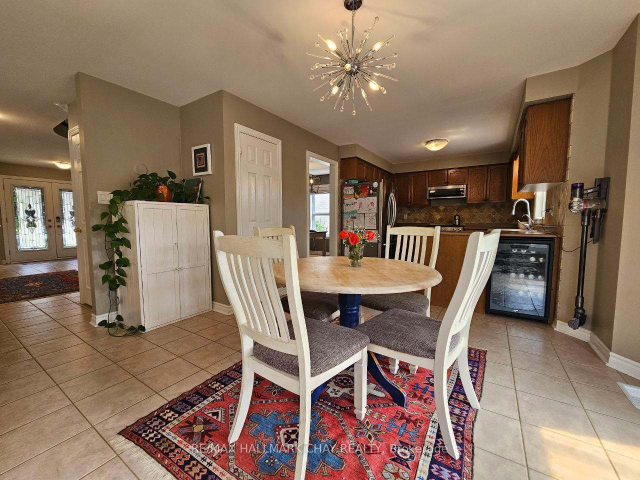 Photo 14 of 53 Livia Herman Way, Barrie, East Bayfield — HOMEH