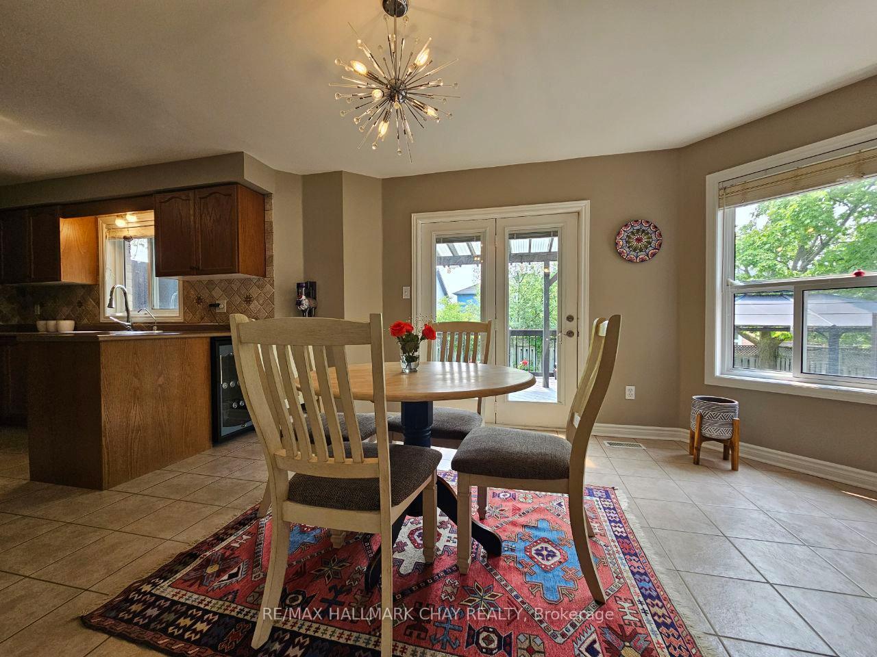 Photo 16 of 53 Livia Herman Way, Barrie, East Bayfield — HOMEH