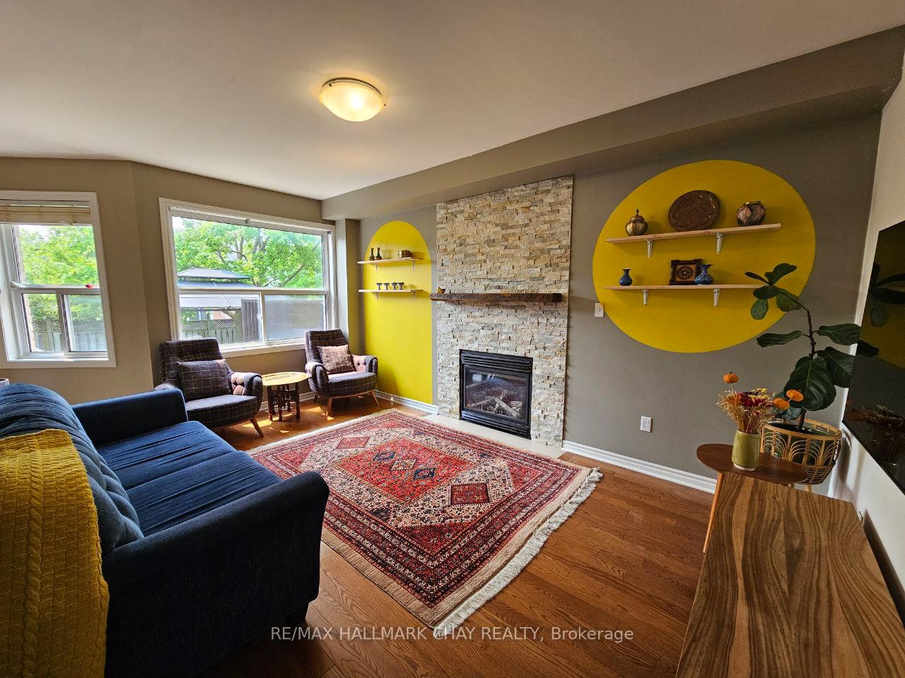 Photo 19 of 53 Livia Herman Way, Barrie, East Bayfield — HOMEH