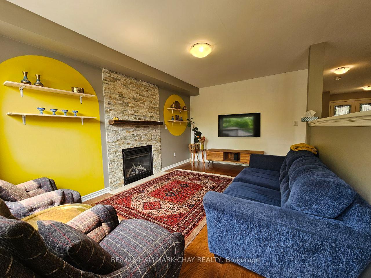 Photo 20 of 53 Livia Herman Way, Barrie, East Bayfield — HOMEH