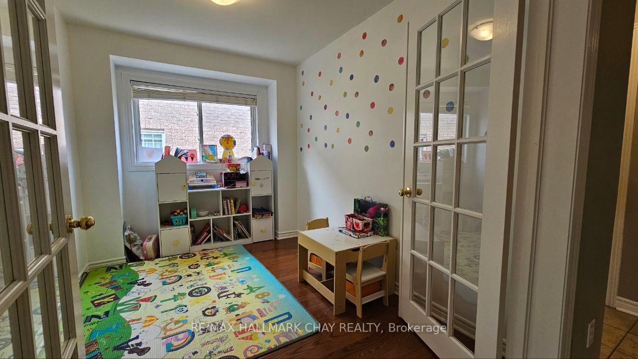 Photo 22 of 53 Livia Herman Way, Barrie, East Bayfield — HOMEH