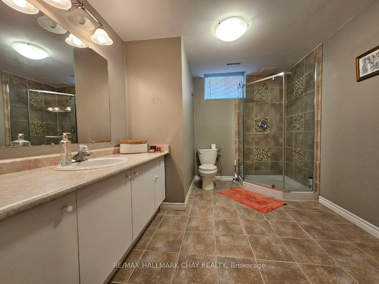 Photo 37 of 53 Livia Herman Way, Barrie, East Bayfield — HOMEH
