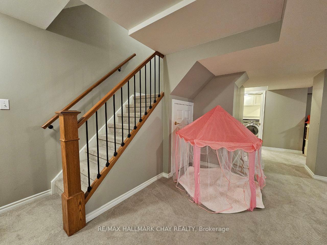 Photo 40 of 53 Livia Herman Way, Barrie, East Bayfield — HOMEH