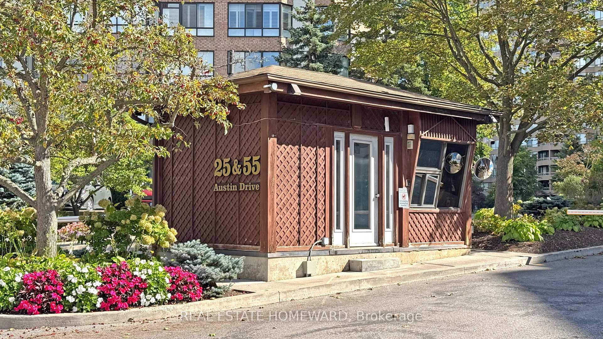 Photo 4 of Unit 604, 55 Austin Drive, Markham, Markville — HOMEH