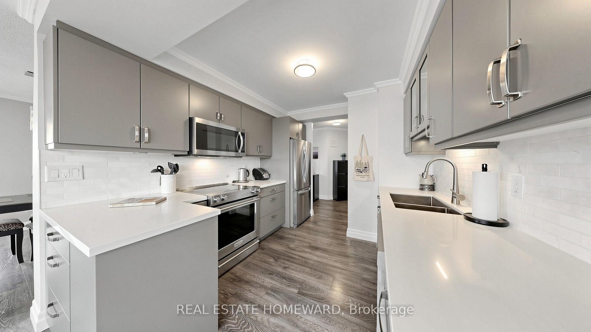Photo 12 of Unit 604, 55 Austin Drive, Markham, Markville — HOMEH