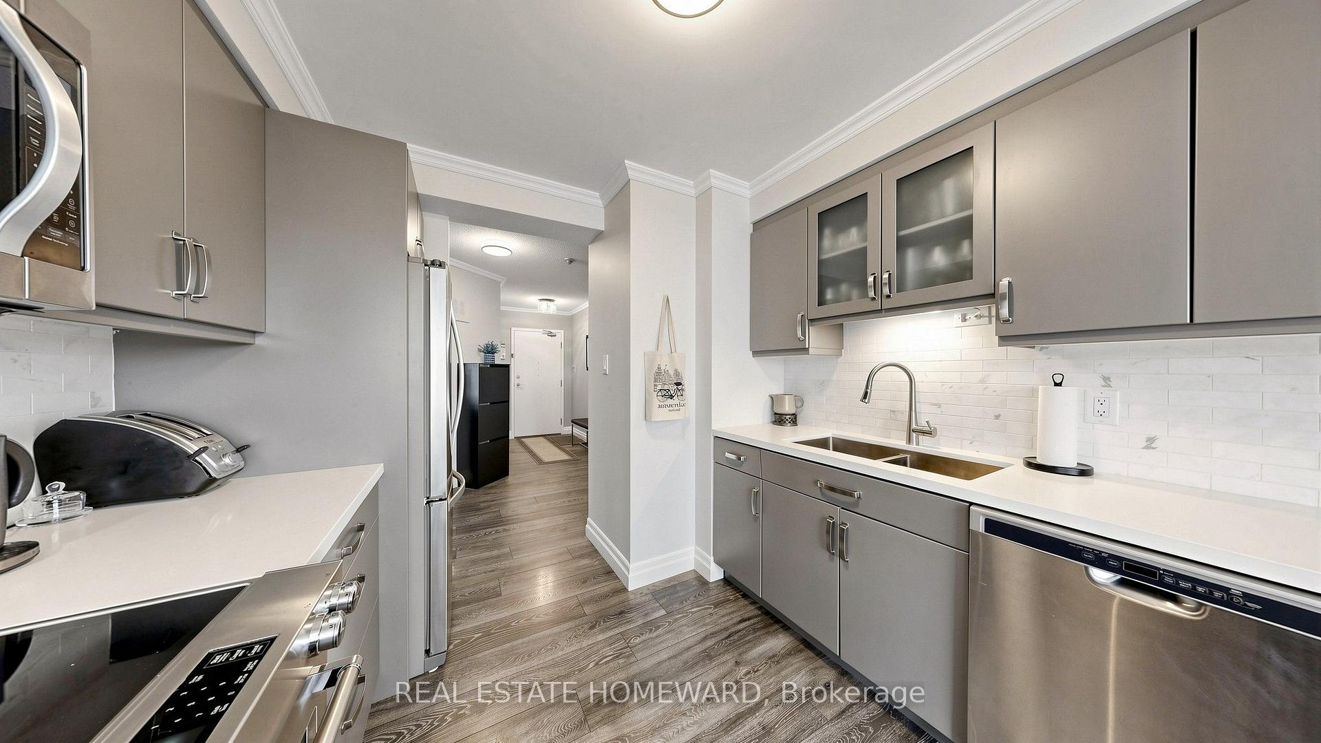 Photo 14 of Unit 604, 55 Austin Drive, Markham, Markville — HOMEH