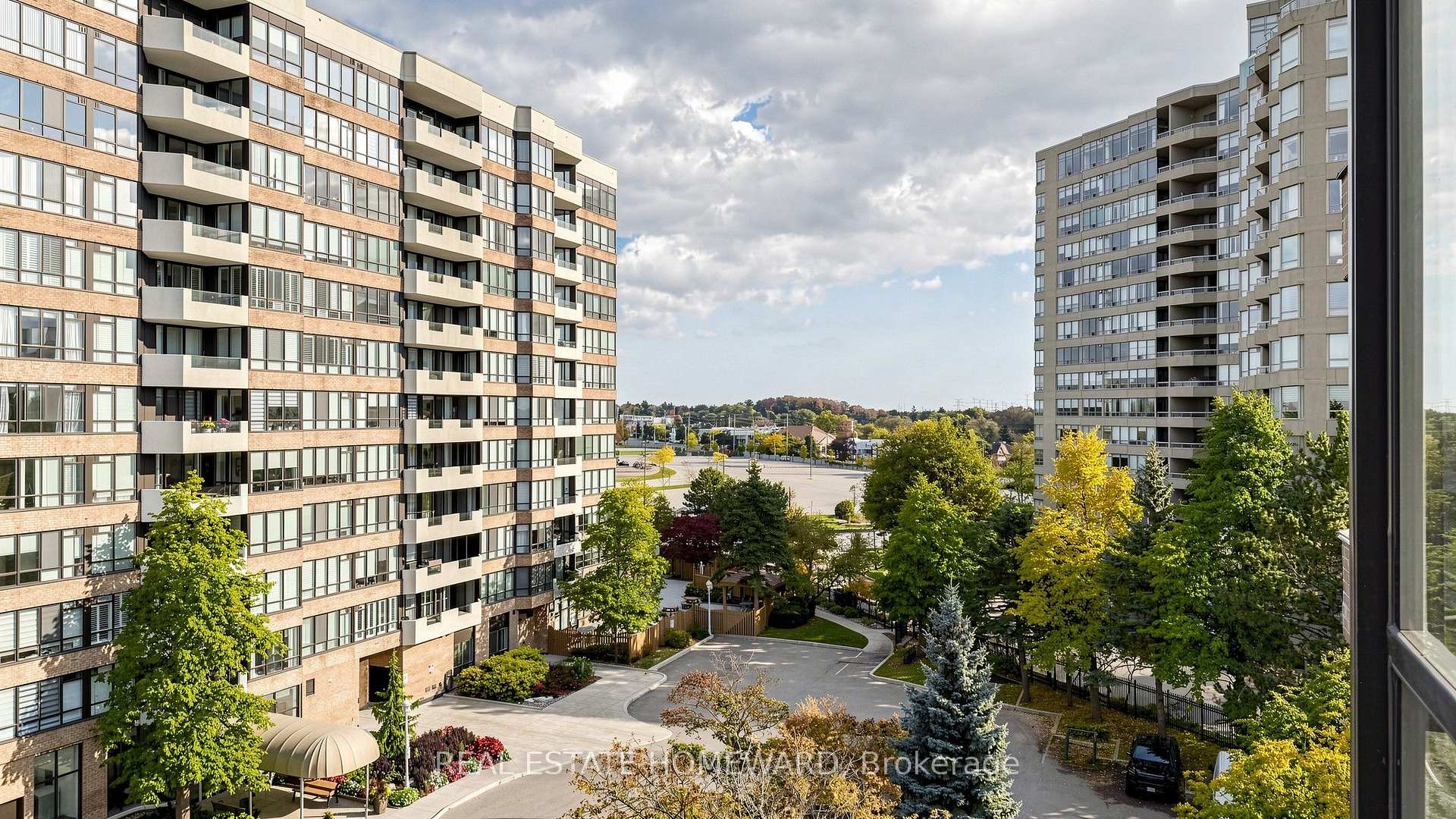 Photo 40 of Unit 604, 55 Austin Drive, Markham, Markville — HOMEH