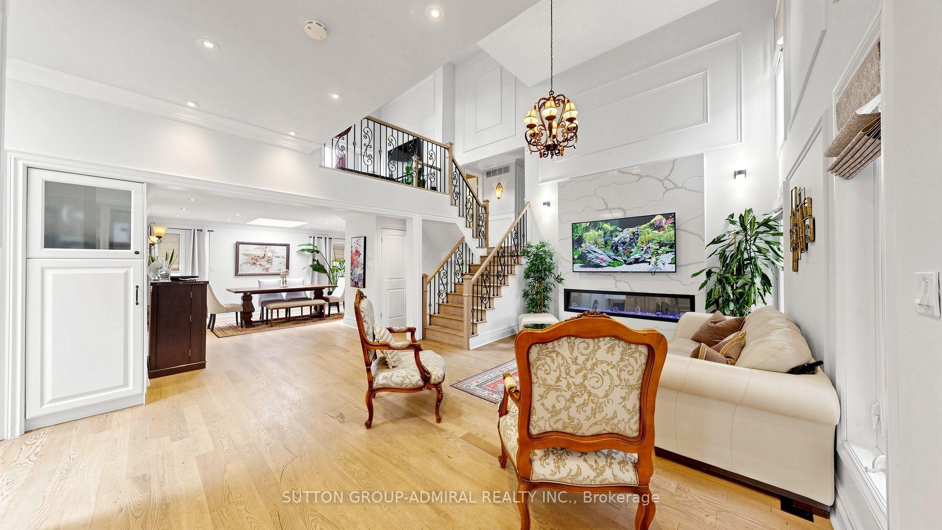 Photo 7 of 12 Saunders Lane, Markham, Aileen-Willowbrook — HOMEH