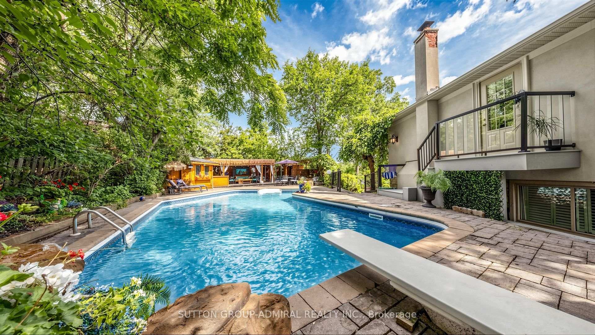 Photo 37 of 12 Saunders Lane, Markham, Aileen-Willowbrook — HOMEH