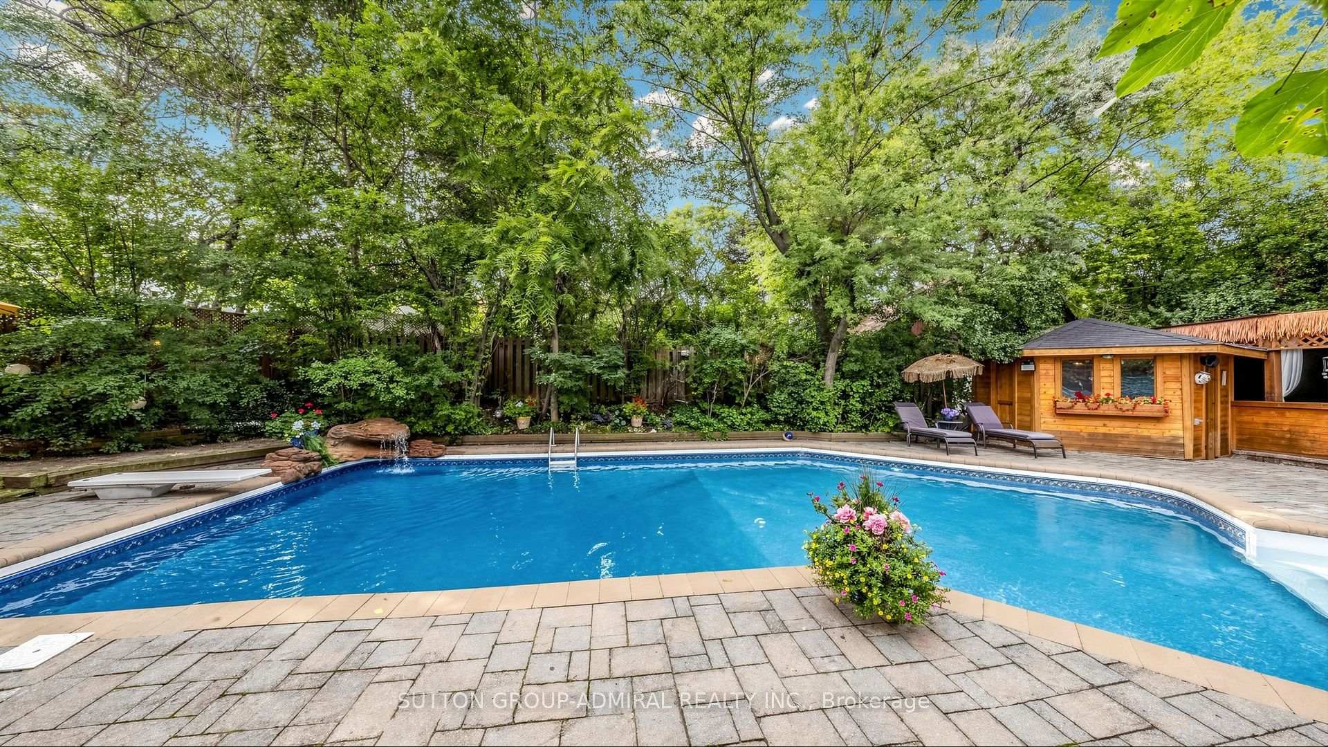 Photo 40 of 12 Saunders Lane, Markham, Aileen-Willowbrook — HOMEH