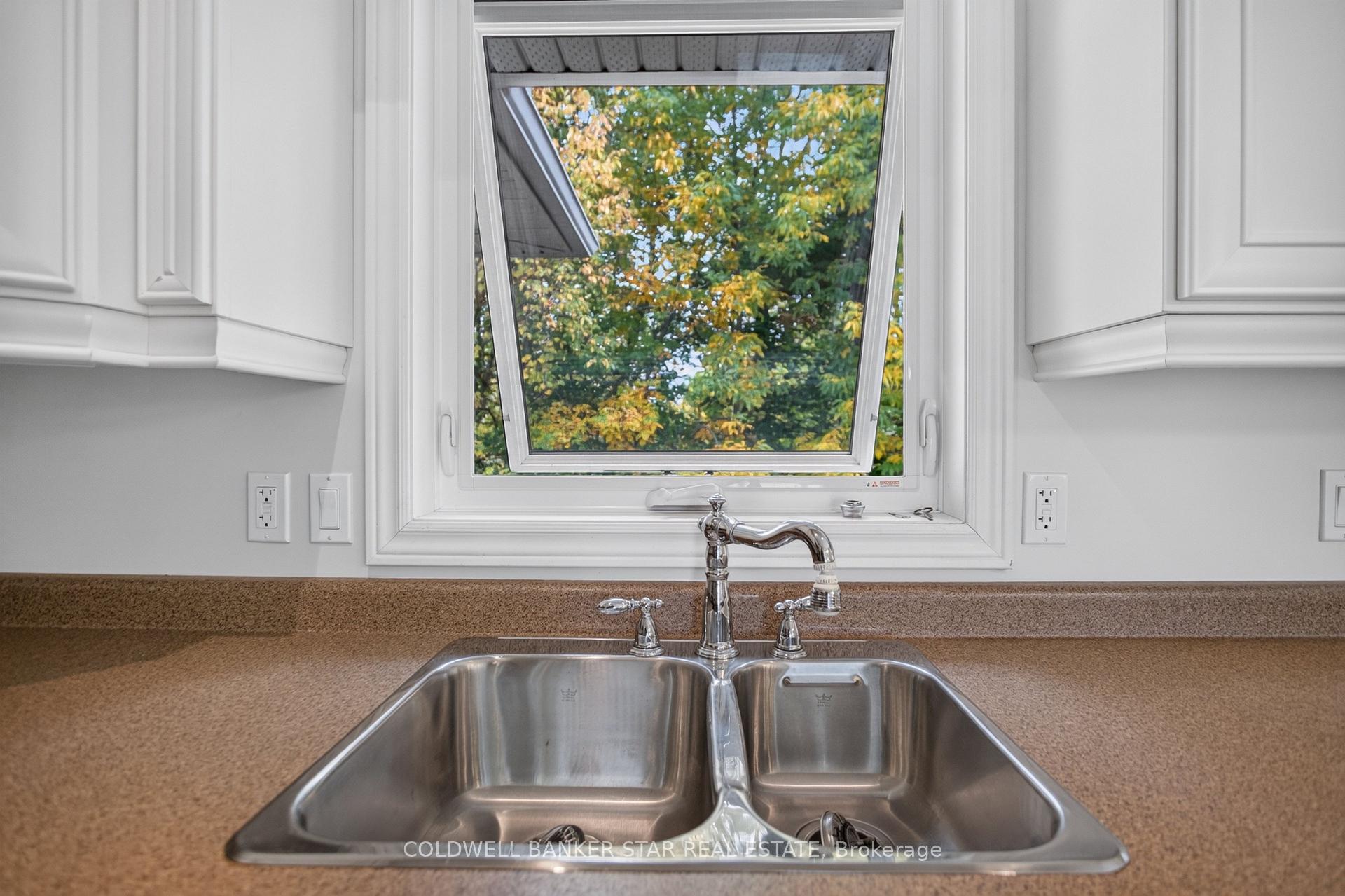 Photo 15 of 63 Treadwell Street, Aylmer — HOMEH