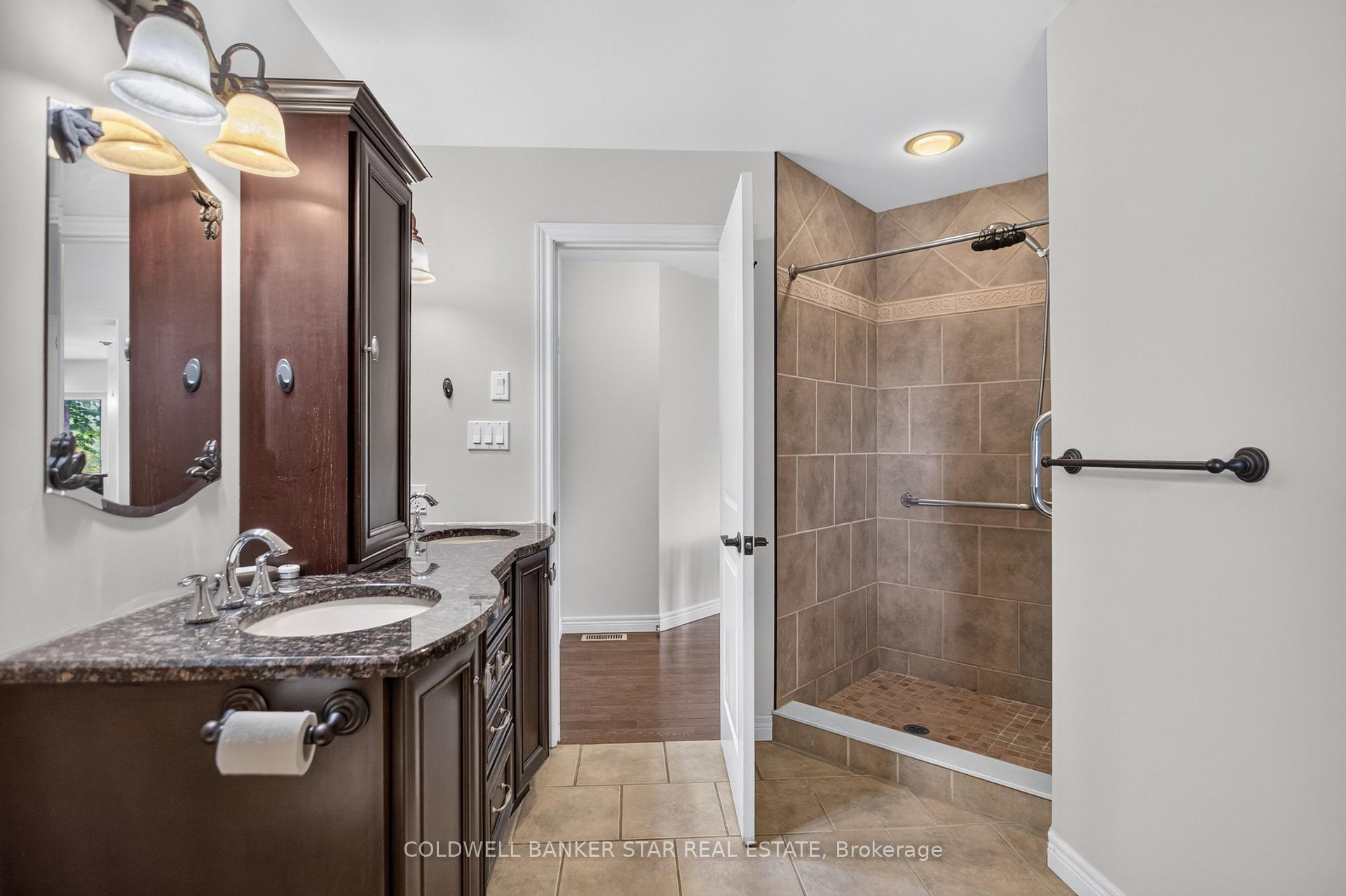 Photo 27 of 63 Treadwell Street, Aylmer — HOMEH