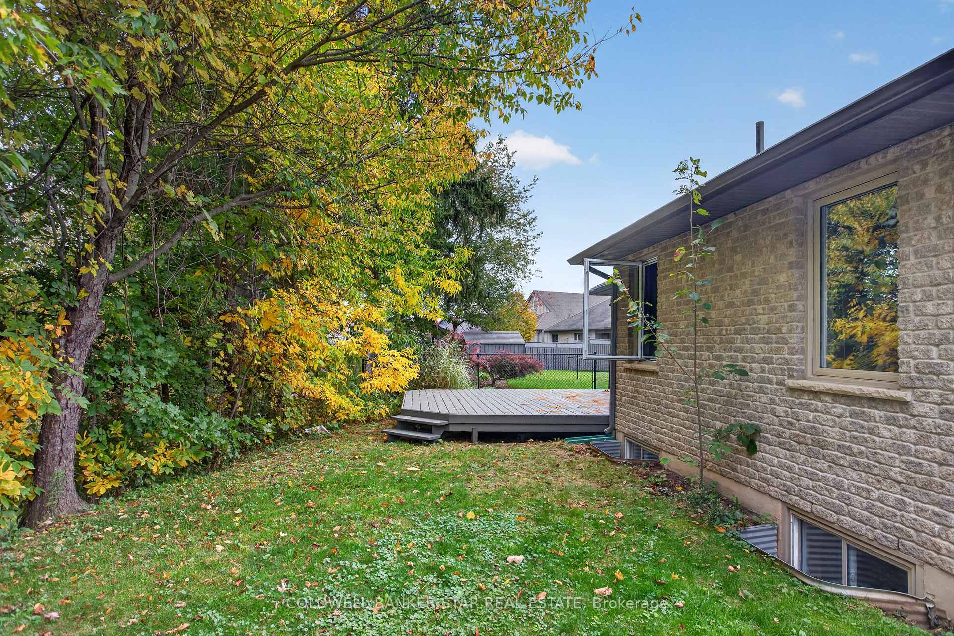 Photo 37 of 63 Treadwell Street, Aylmer — HOMEH