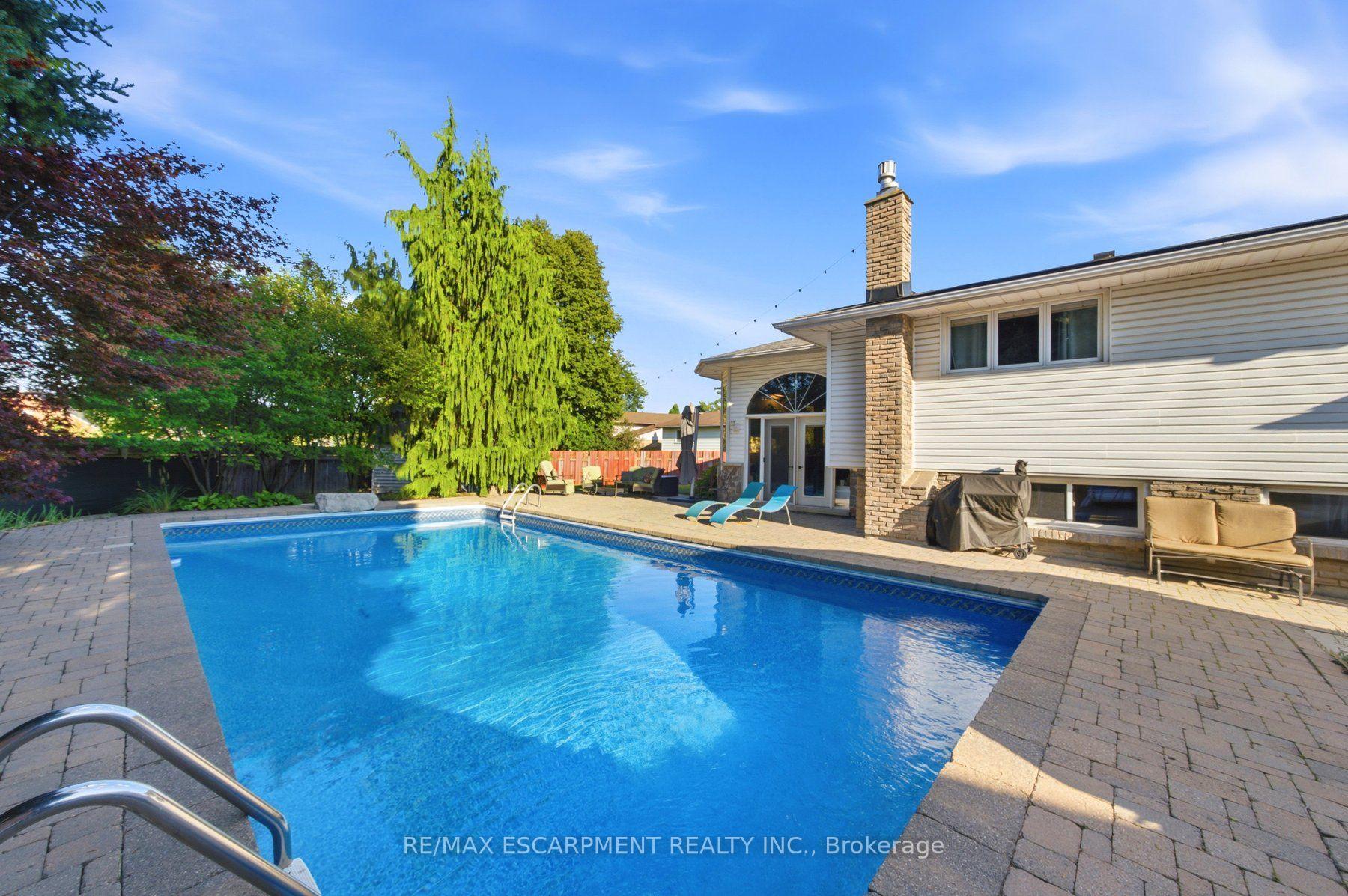 Photo 32 of 16 Redwood Court, Hamilton, Stoney Creek — HOMEH