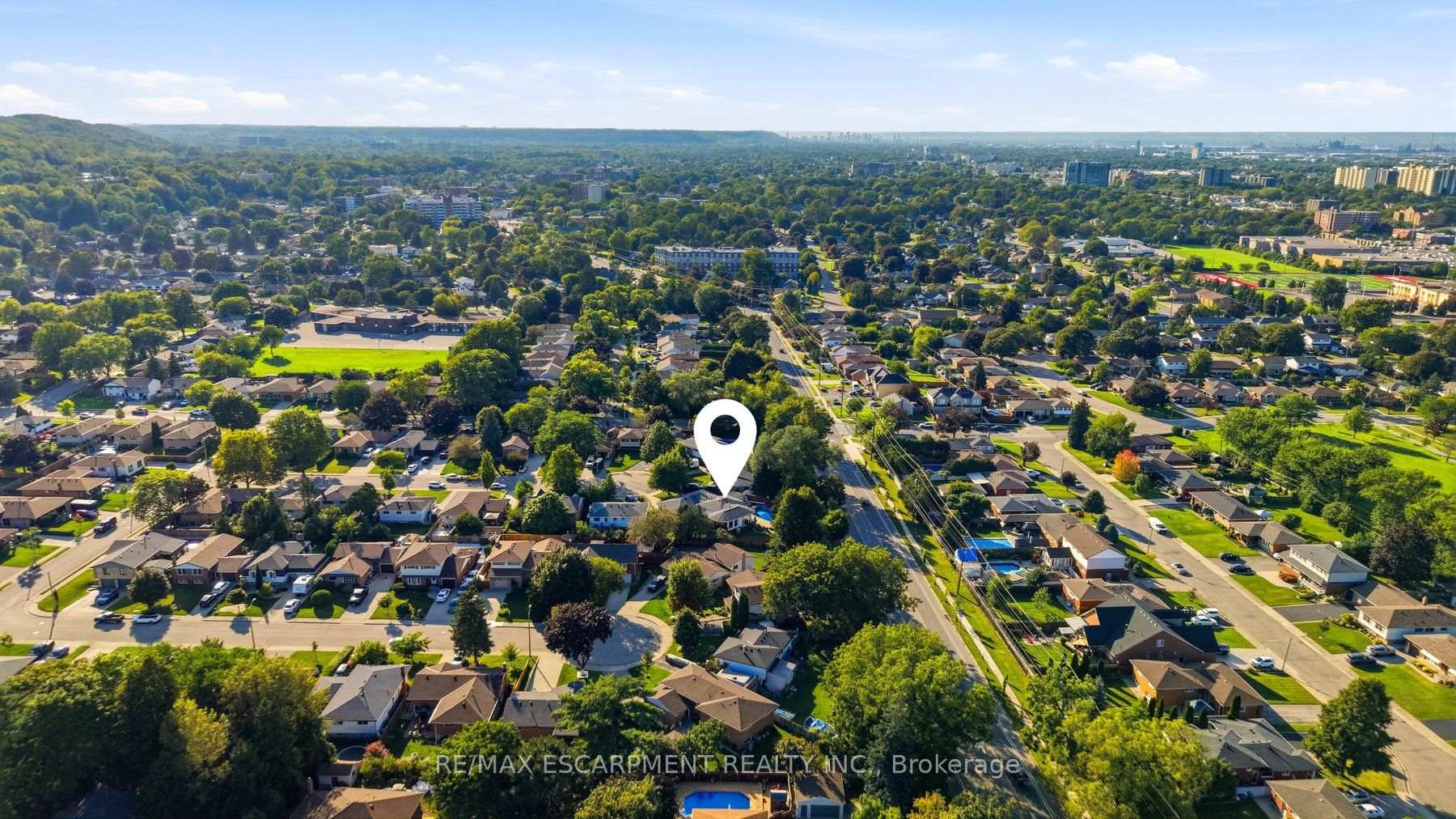 Photo 45 of 16 Redwood Court, Hamilton, Stoney Creek — HOMEH