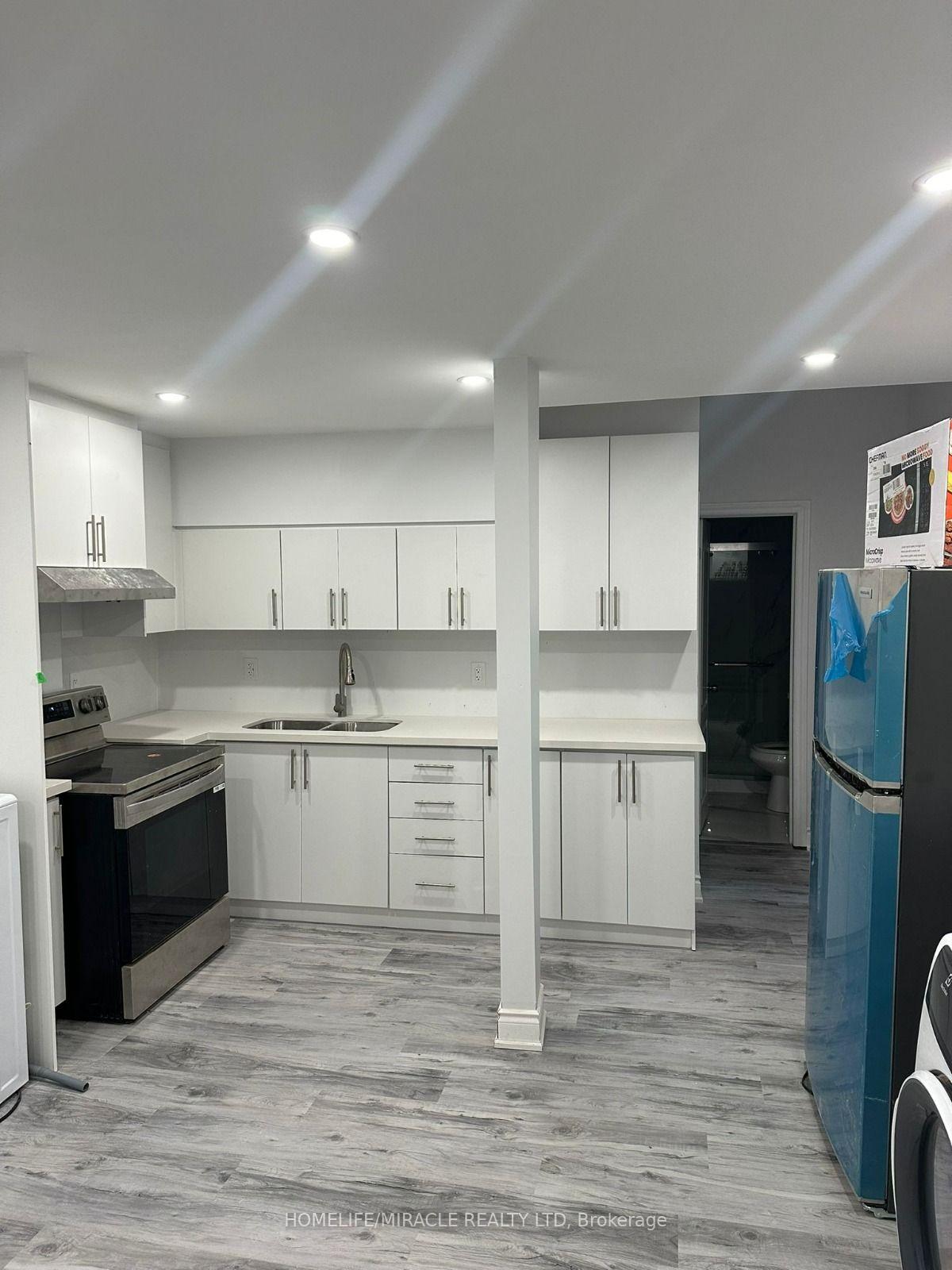 Photo 3 of Unit Basement, 40 Eastman Drive, Brampton, Credit Valley — HOMEH