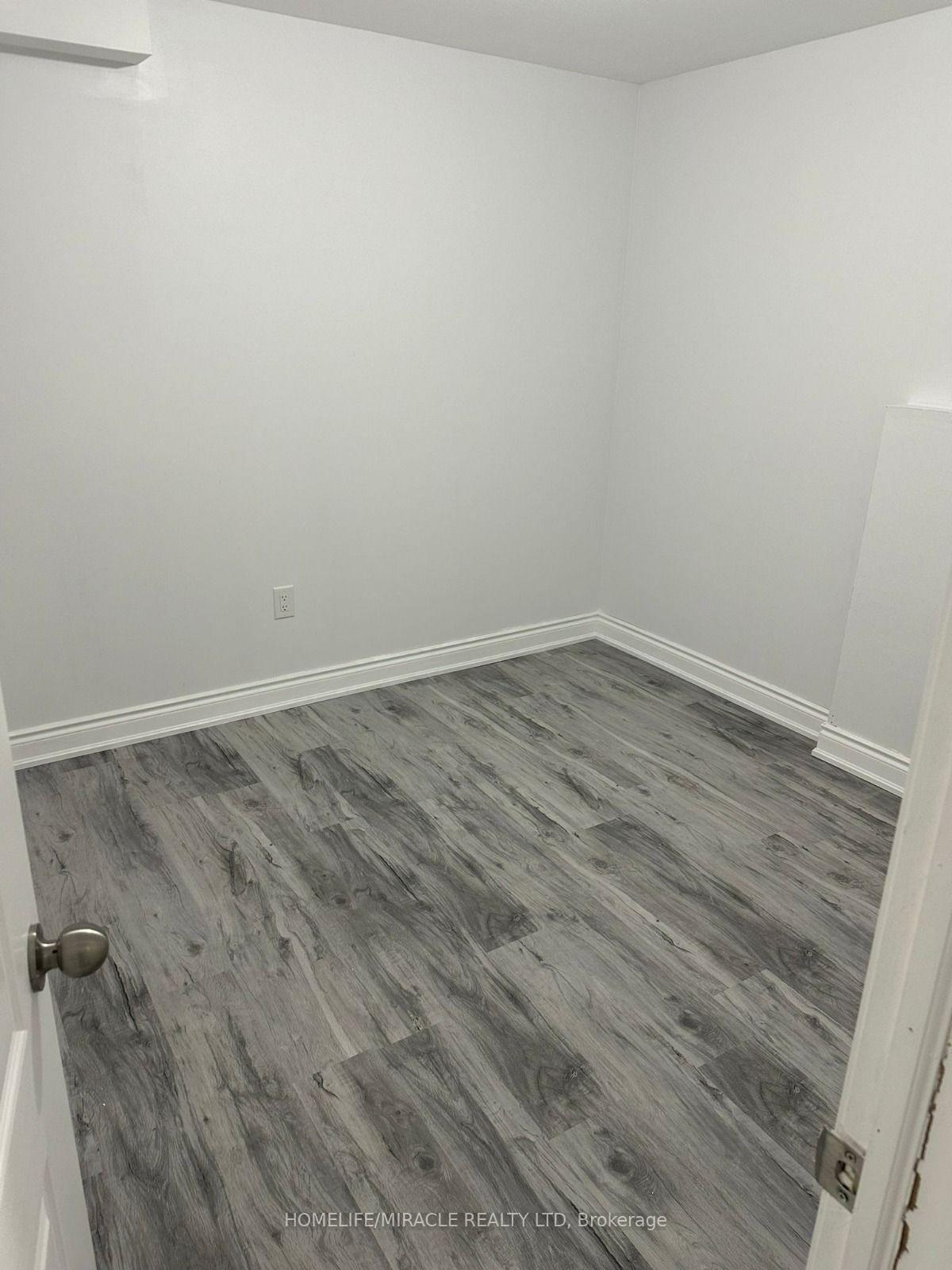 Photo 6 of Unit Basement, 40 Eastman Drive, Brampton, Credit Valley — HOMEH