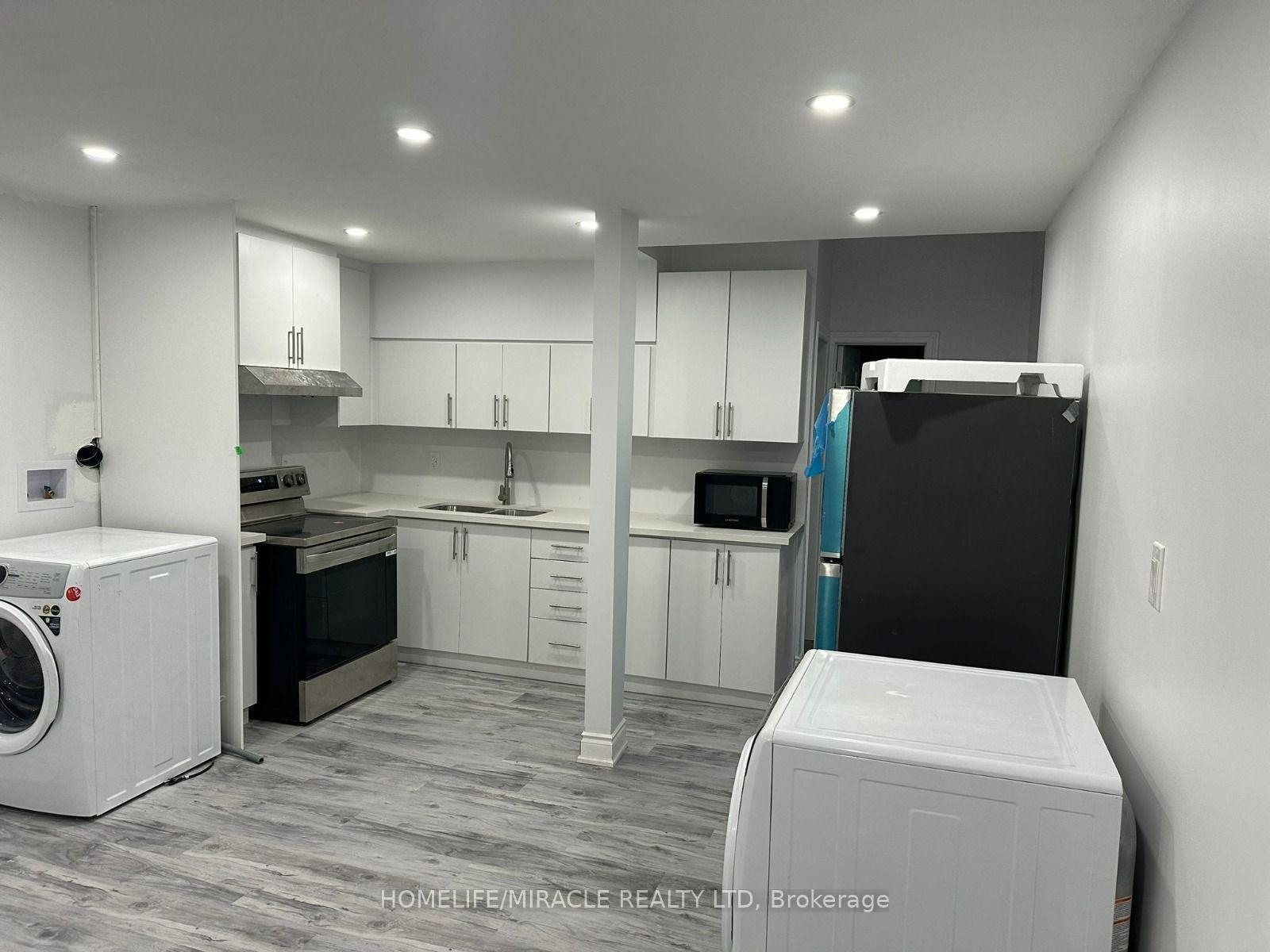 Photo 13 of Unit Basement, 40 Eastman Drive, Brampton, Credit Valley — HOMEH