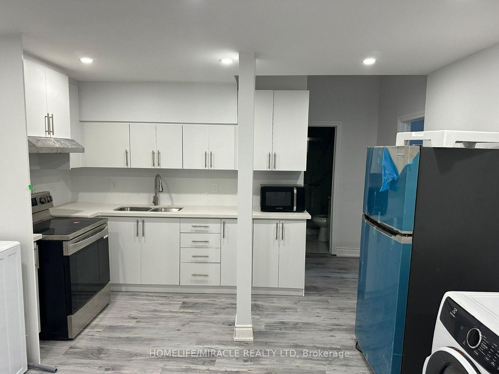 Photo 14 of Unit Basement, 40 Eastman Drive, Brampton, Credit Valley — HOMEH