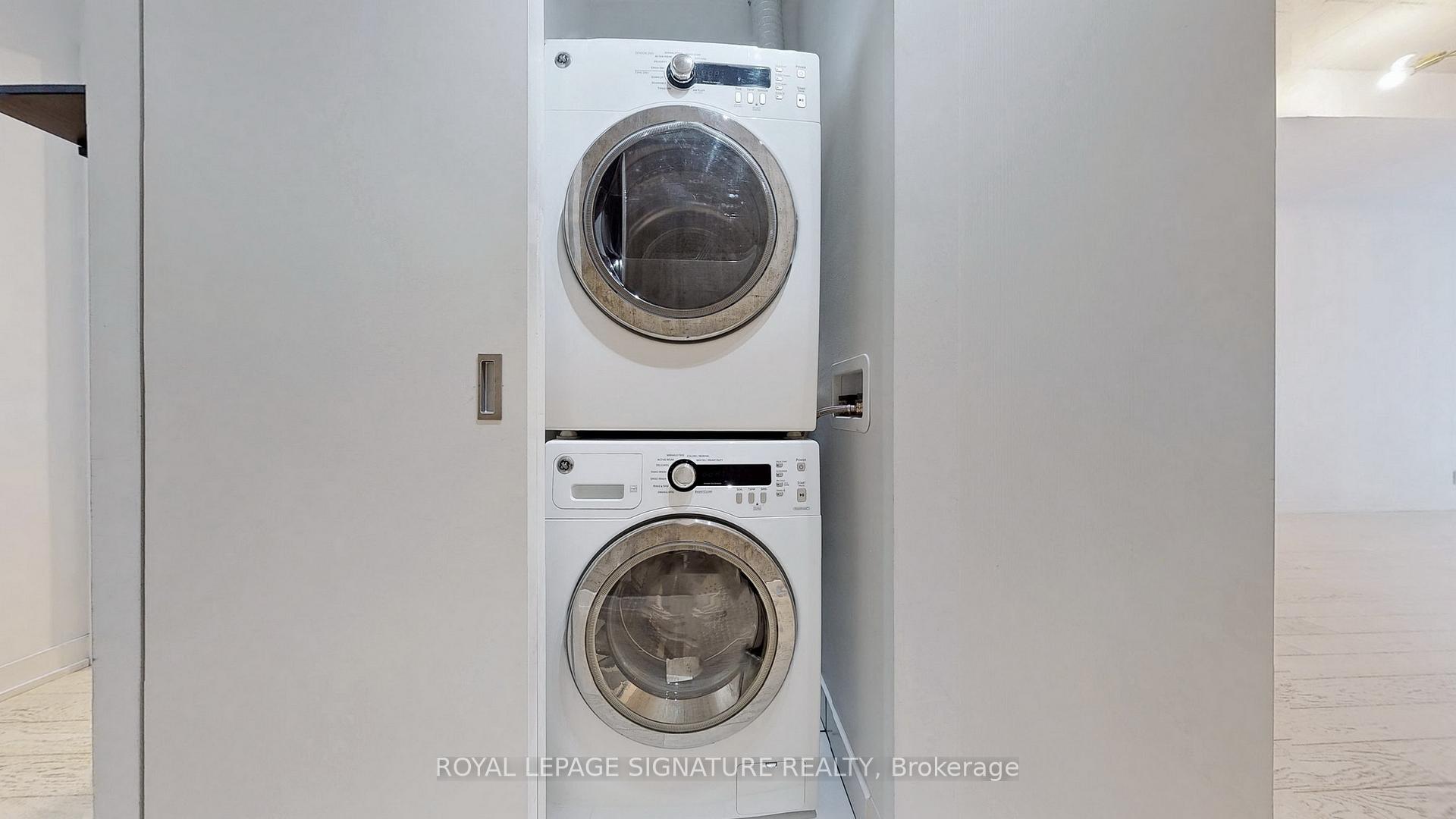 Photo 8 of Unit 203, 39 Brant Street, Toronto, Waterfront Communities — HOMEH