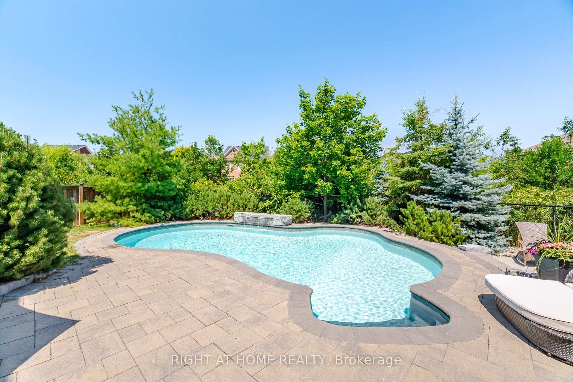 Photo 44 of 420 Nairn Circle, Milton, Scott — HOMEH