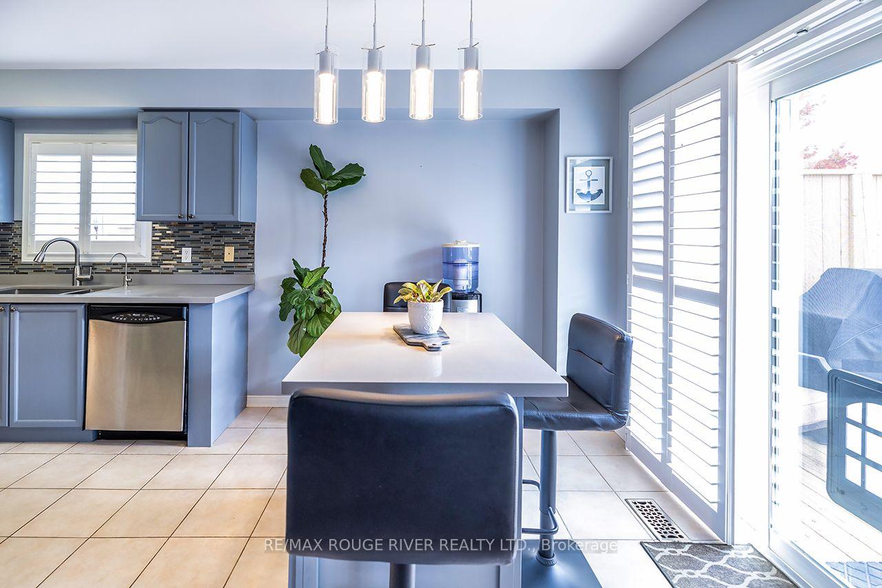 Photo 11 of 22 Steinway Drive, Scugog, Port Perry — HOMEH