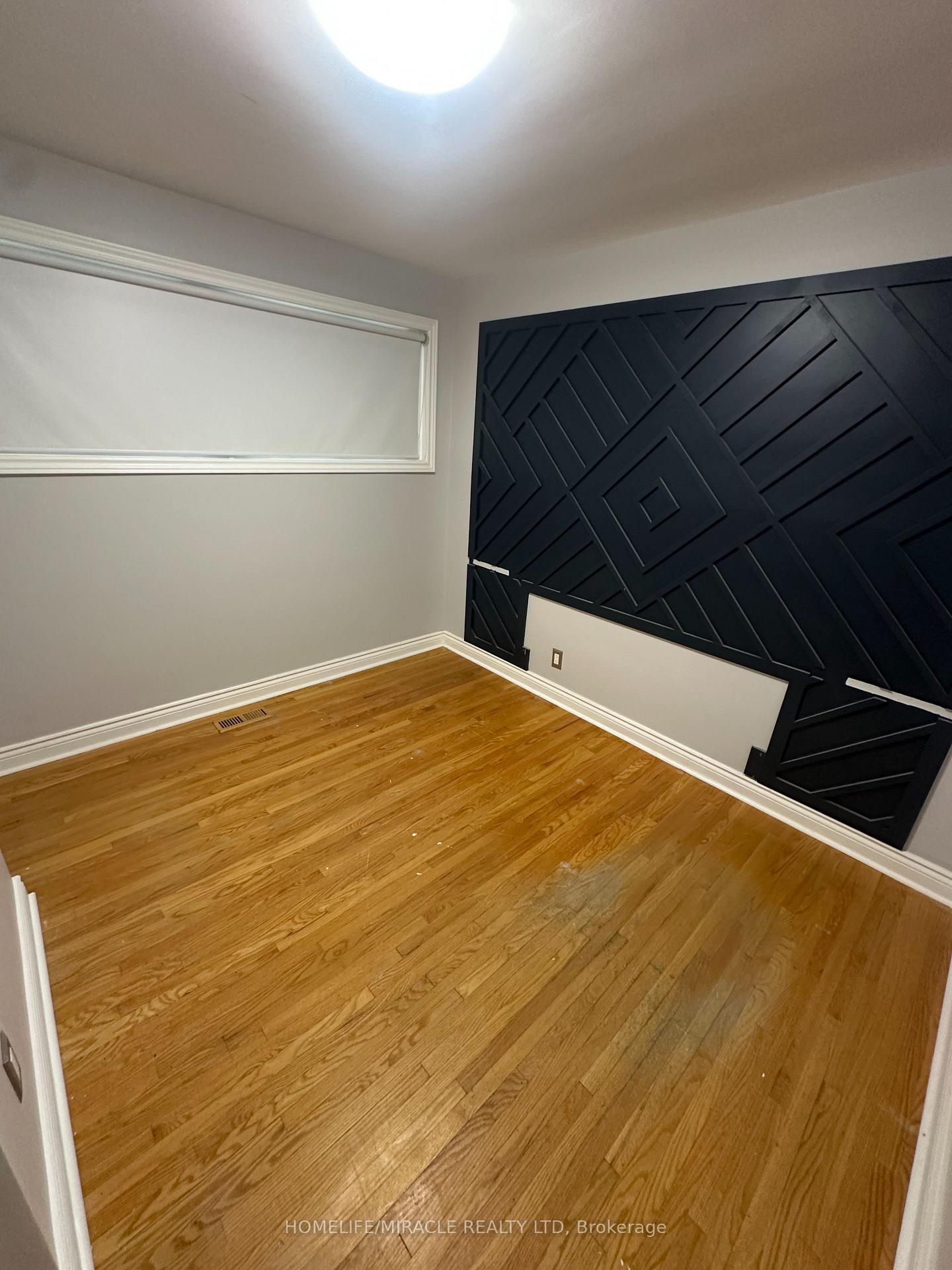 Photo 4 of 88 Maywood Road, Kitchener, Vanier - Kitchener — HOMEH