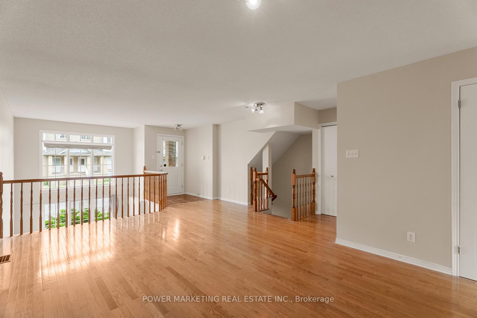 Photo 10 of Unit 10, 1701 Blohm Drive, Ottawa, Hunt Club Park — HOMEH