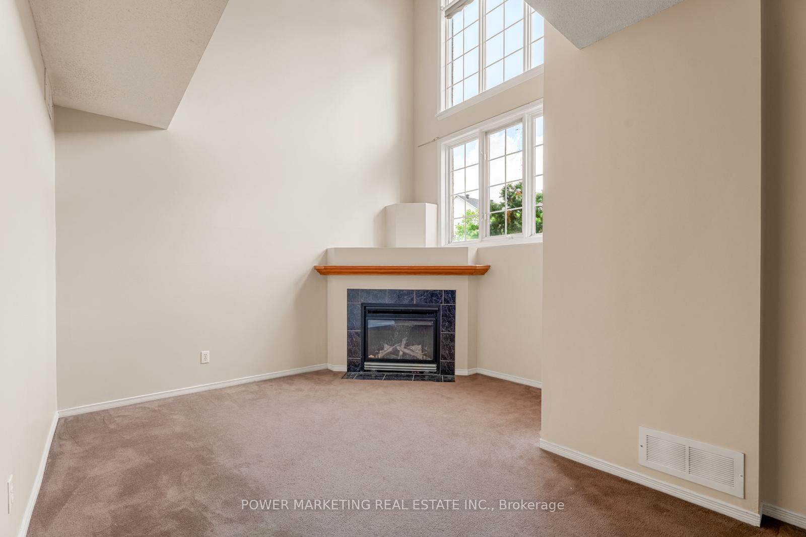 Photo 19 of Unit 10, 1701 Blohm Drive, Ottawa, Hunt Club Park — HOMEH