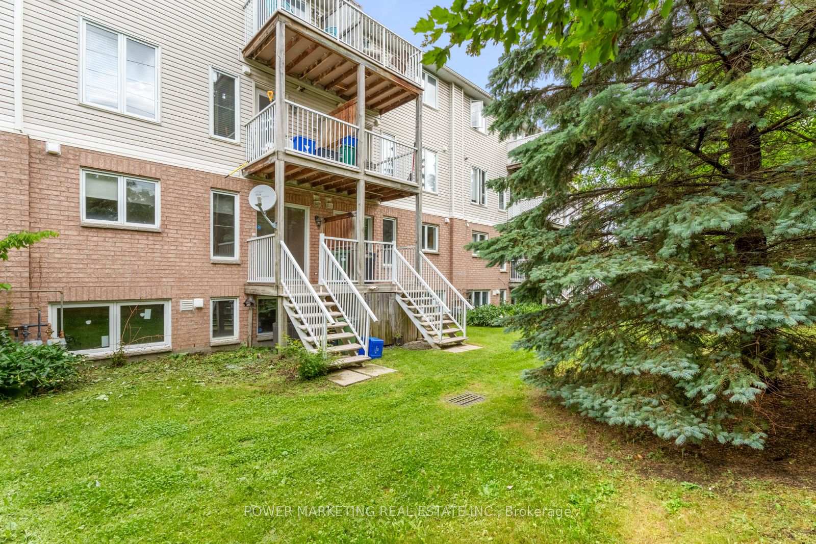 Photo 28 of Unit 10, 1701 Blohm Drive, Ottawa, Hunt Club Park — HOMEH
