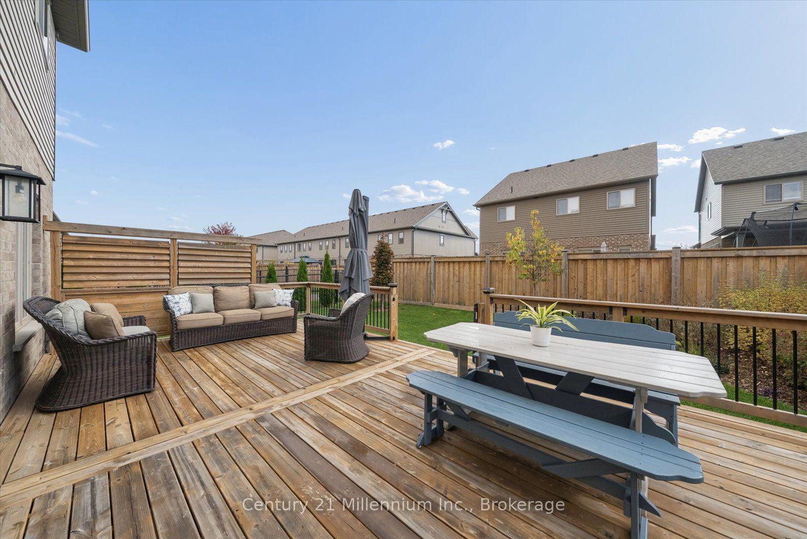 Photo 44 of 57 Foley Crescent, Collingwood — HOMEH