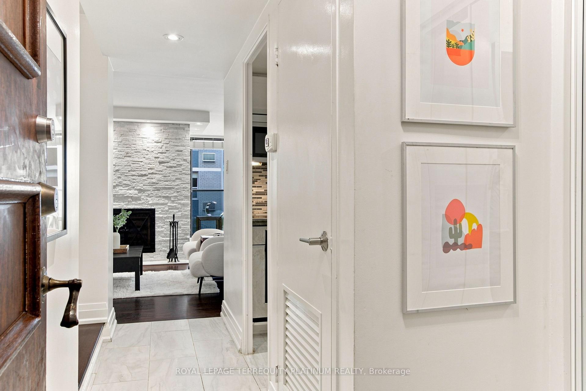 Photo 4 of Unit 203, 70 Montclair Avenue, Toronto, Forest Hill South — HOMEH