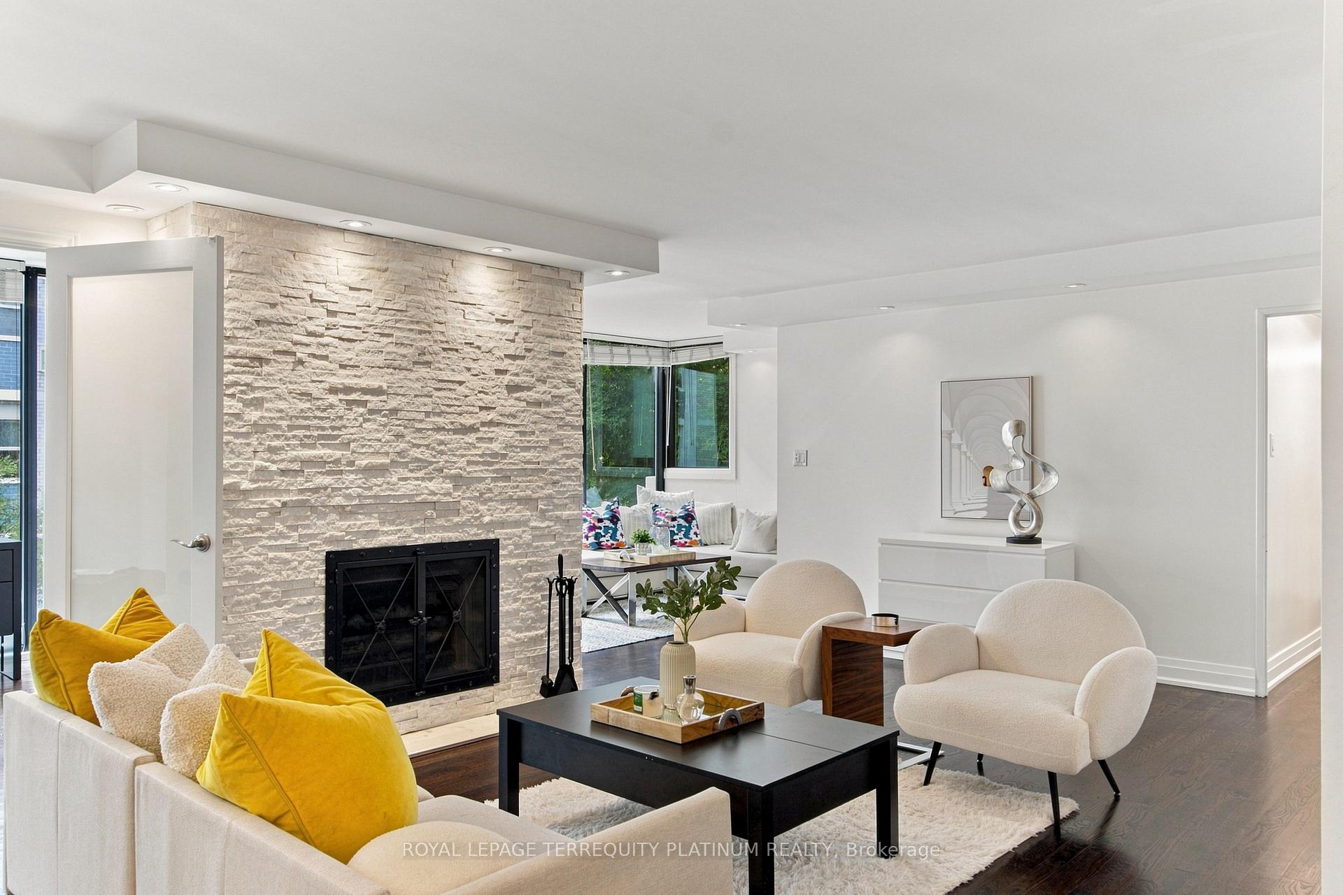 Photo 6 of Unit 203, 70 Montclair Avenue, Toronto, Forest Hill South — HOMEH