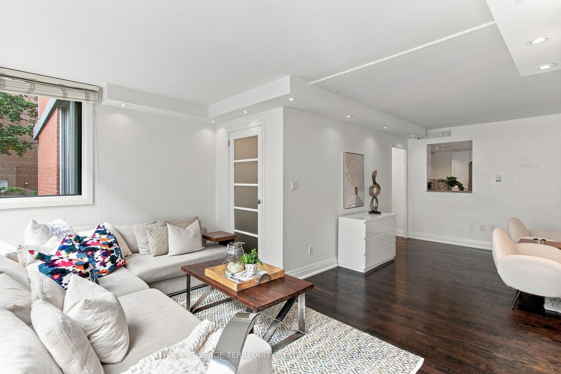 Photo 14 of Unit 203, 70 Montclair Avenue, Toronto, Forest Hill South — HOMEH