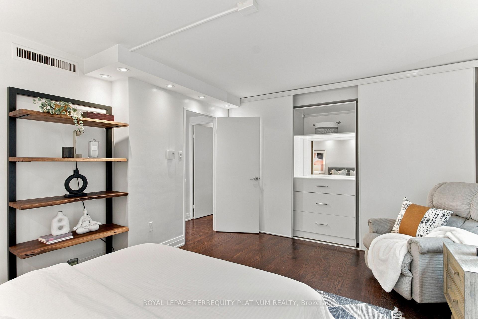 Photo 28 of Unit 203, 70 Montclair Avenue, Toronto, Forest Hill South — HOMEH