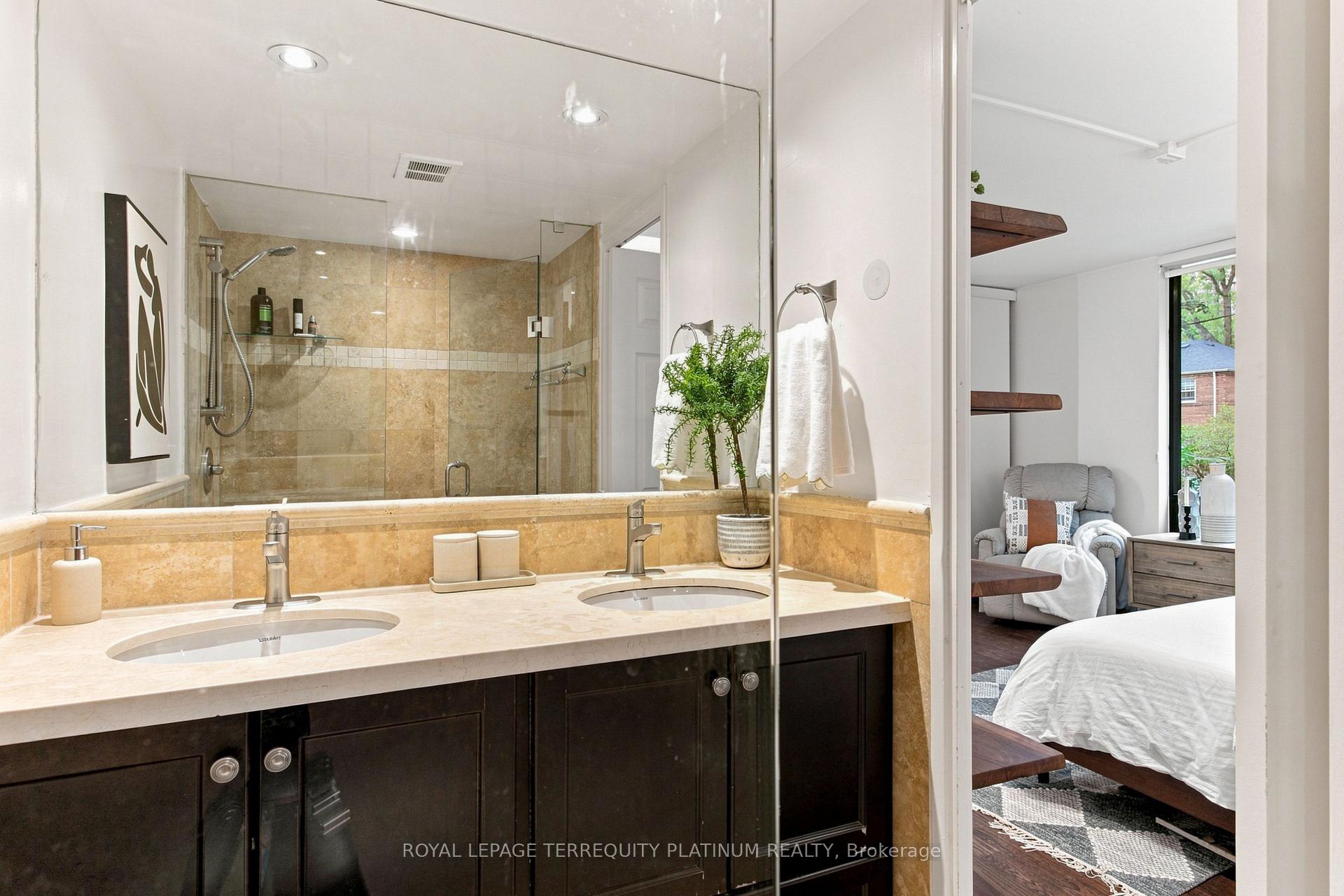 Photo 31 of Unit 203, 70 Montclair Avenue, Toronto, Forest Hill South — HOMEH