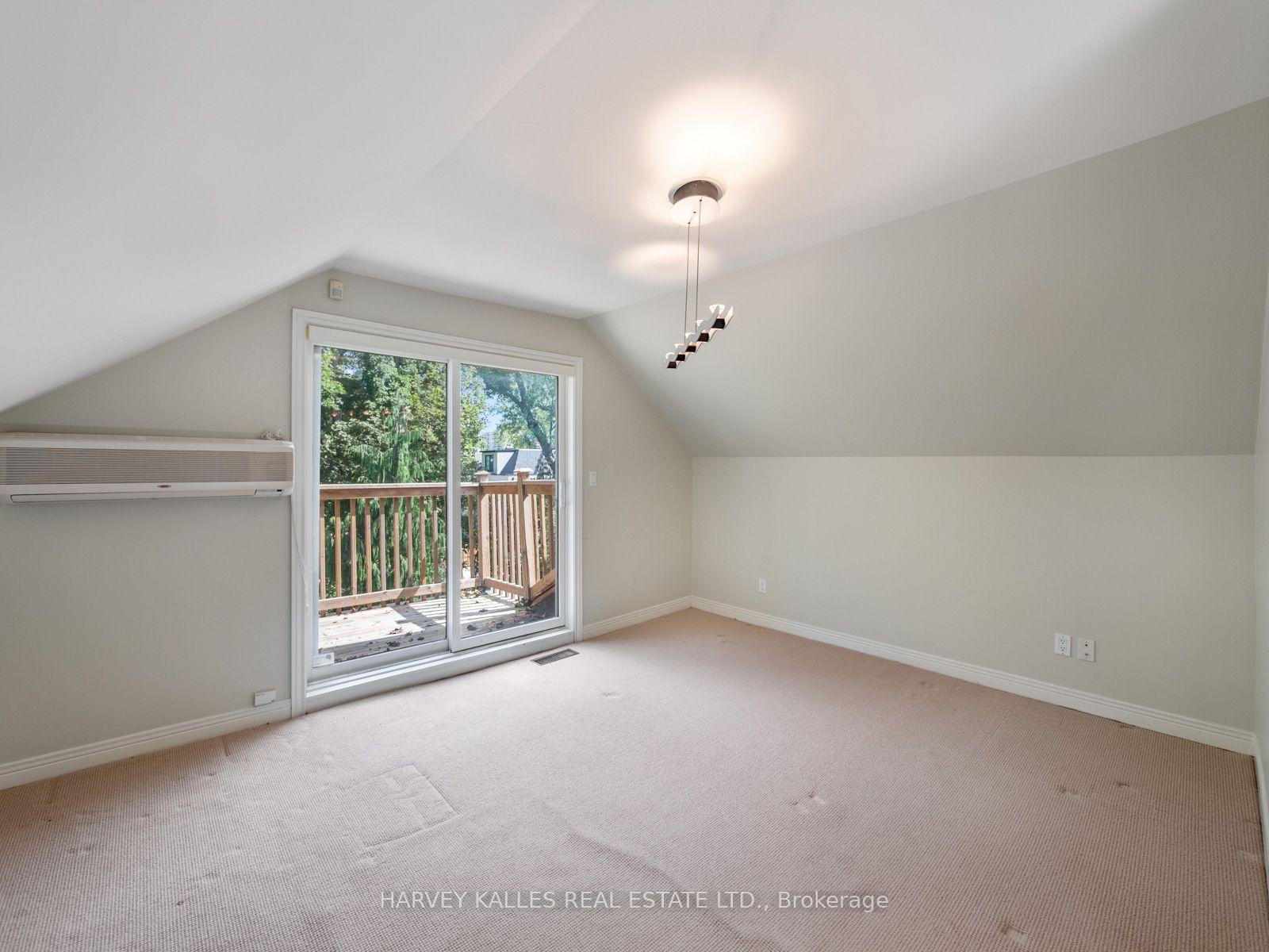 Photo 16 of 67 Warren Road, Toronto, Casa Loma — HOMEH