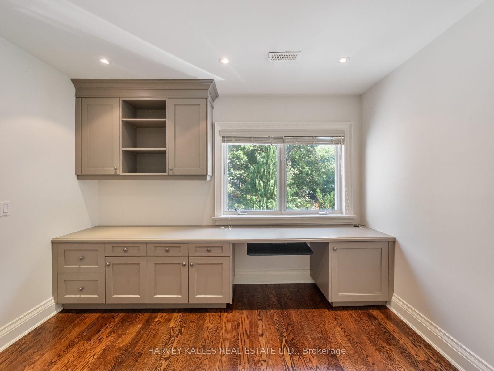Photo 19 of 67 Warren Road, Toronto, Casa Loma — HOMEH