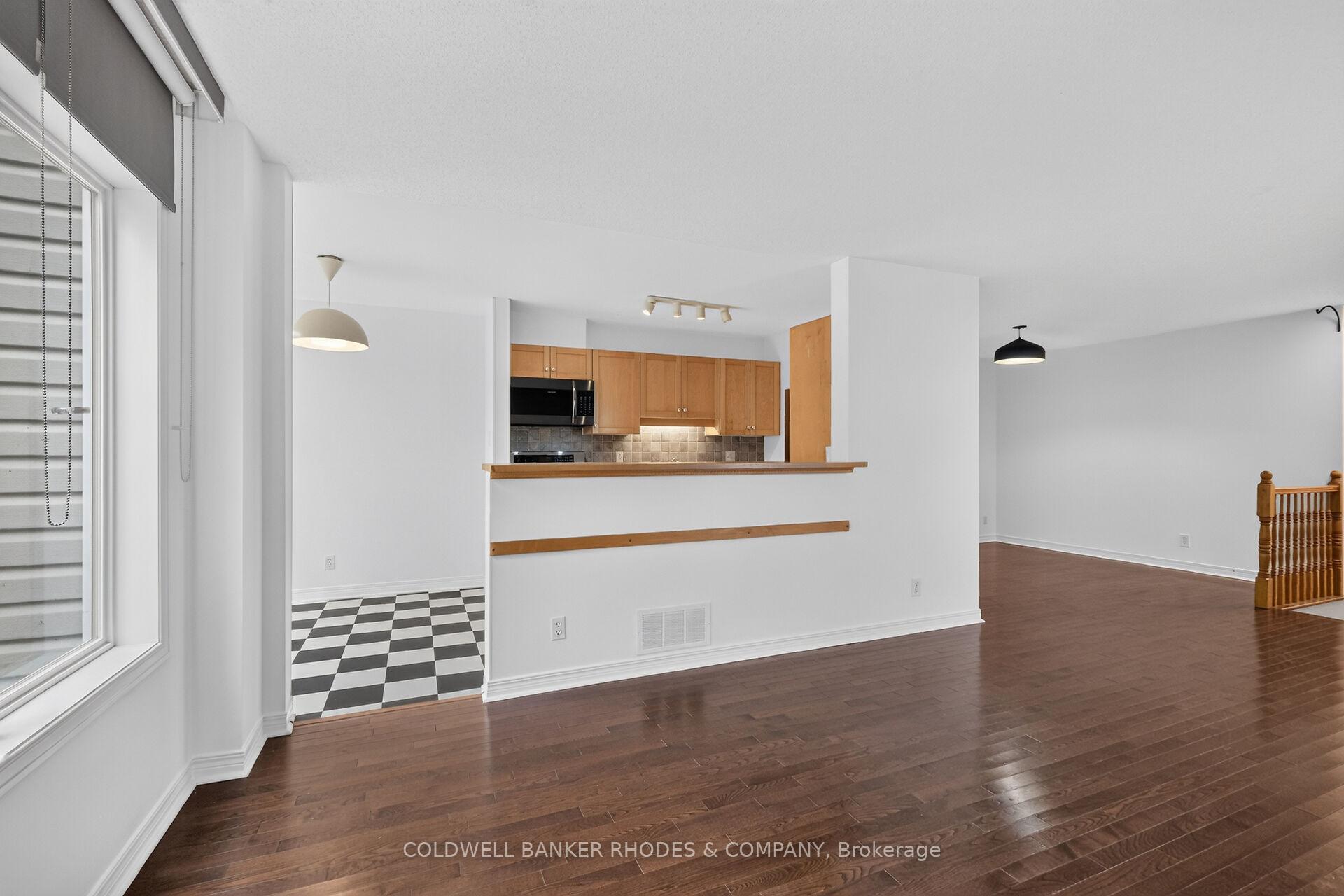 Photo 14 of 62 Sonata Place, Ottawa, Riverview Park — HOMEH